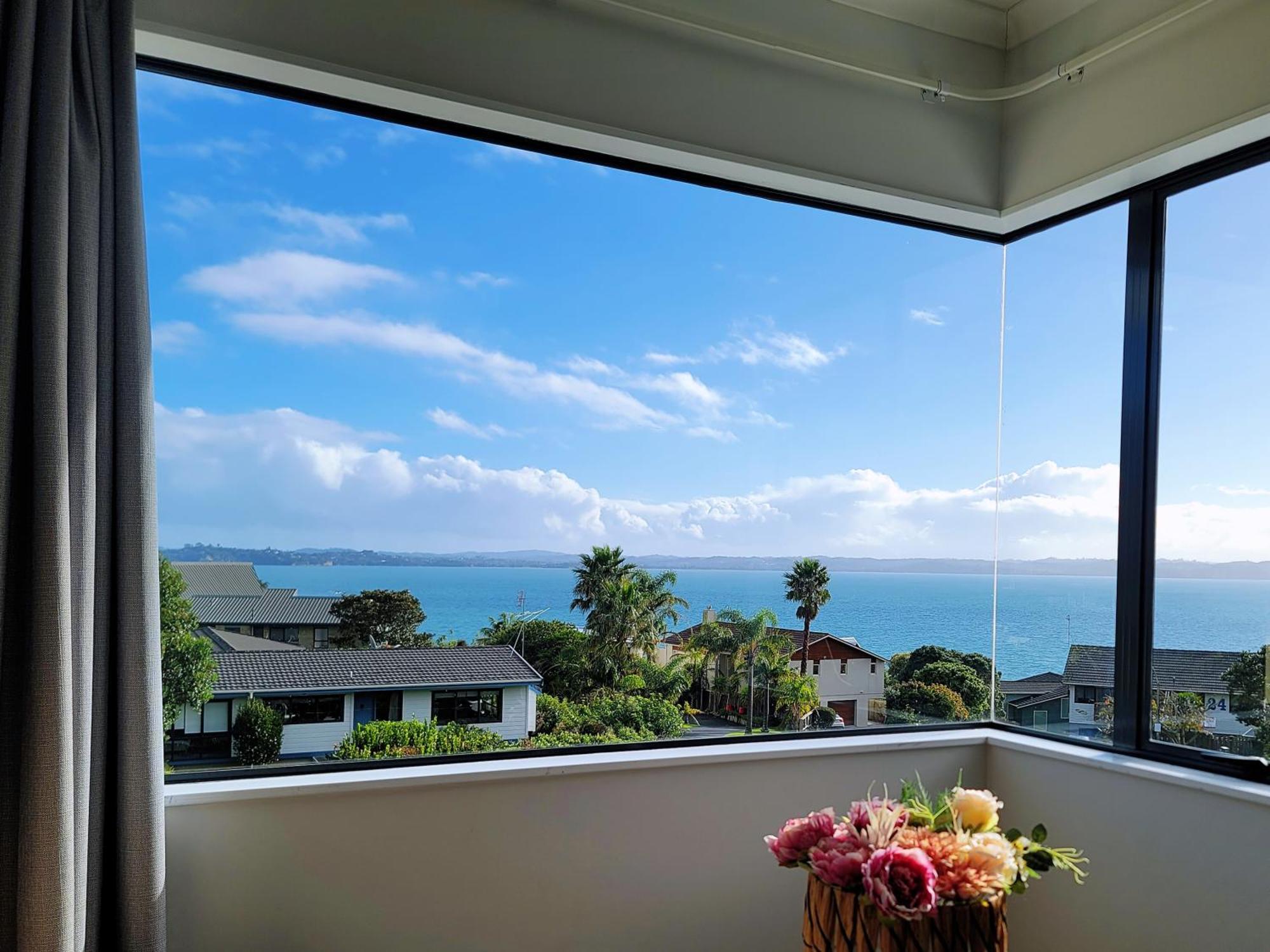 Sea View 5 Bedroom Holiday House Whangaparaoa Extérieur photo