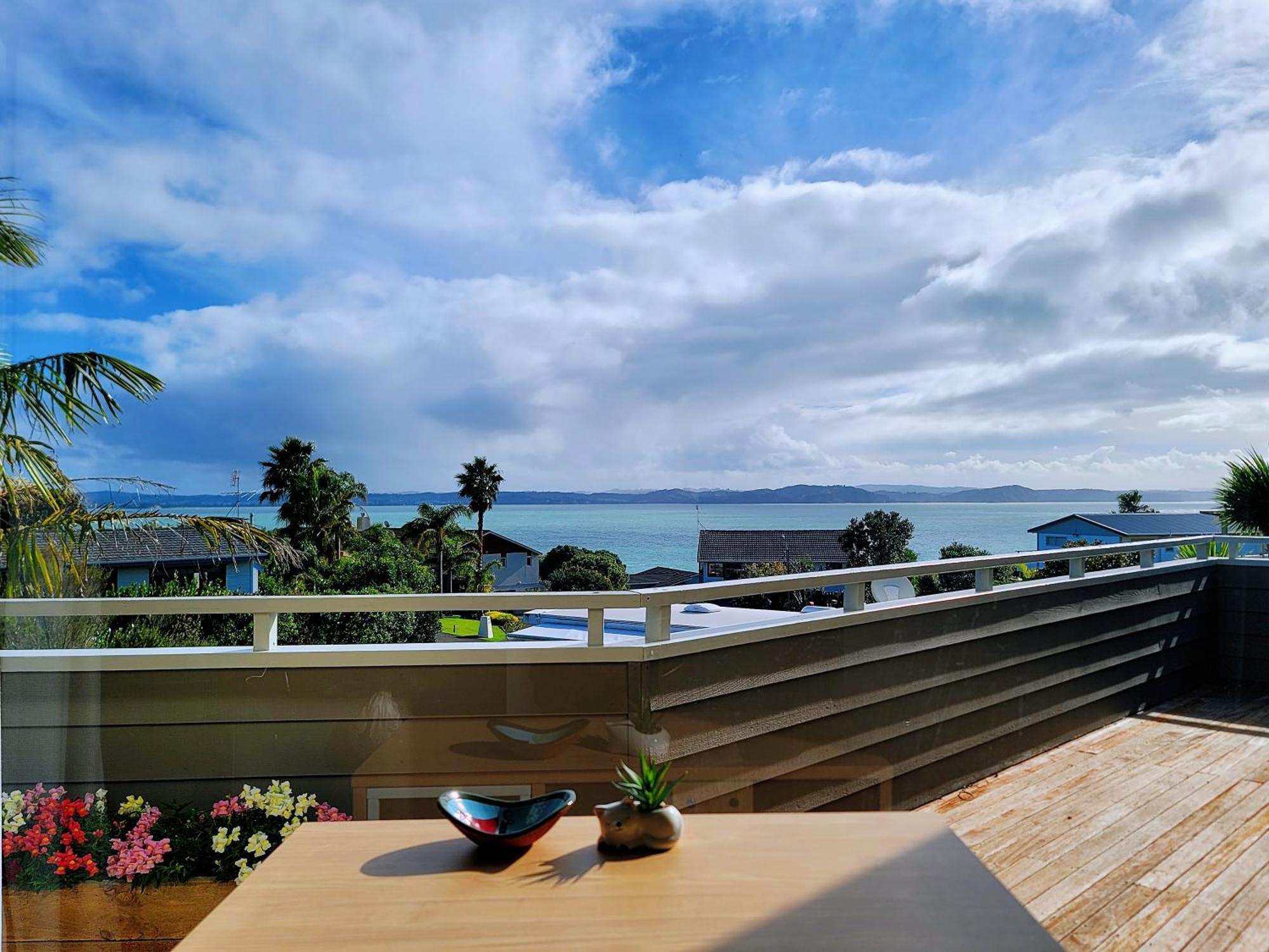 Sea View 5 Bedroom Holiday House Whangaparaoa Extérieur photo